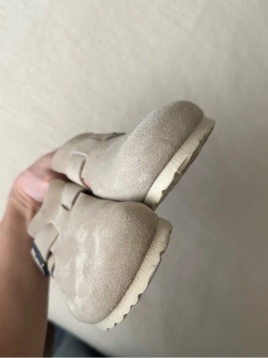 Birkenstock London Beige Suede Clog with Buckle - Picture 5 of 9